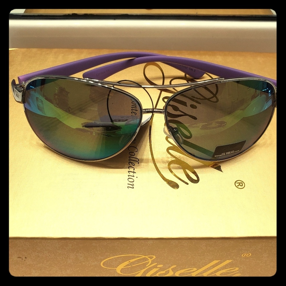 Summer 2019 Giselle colored aviators